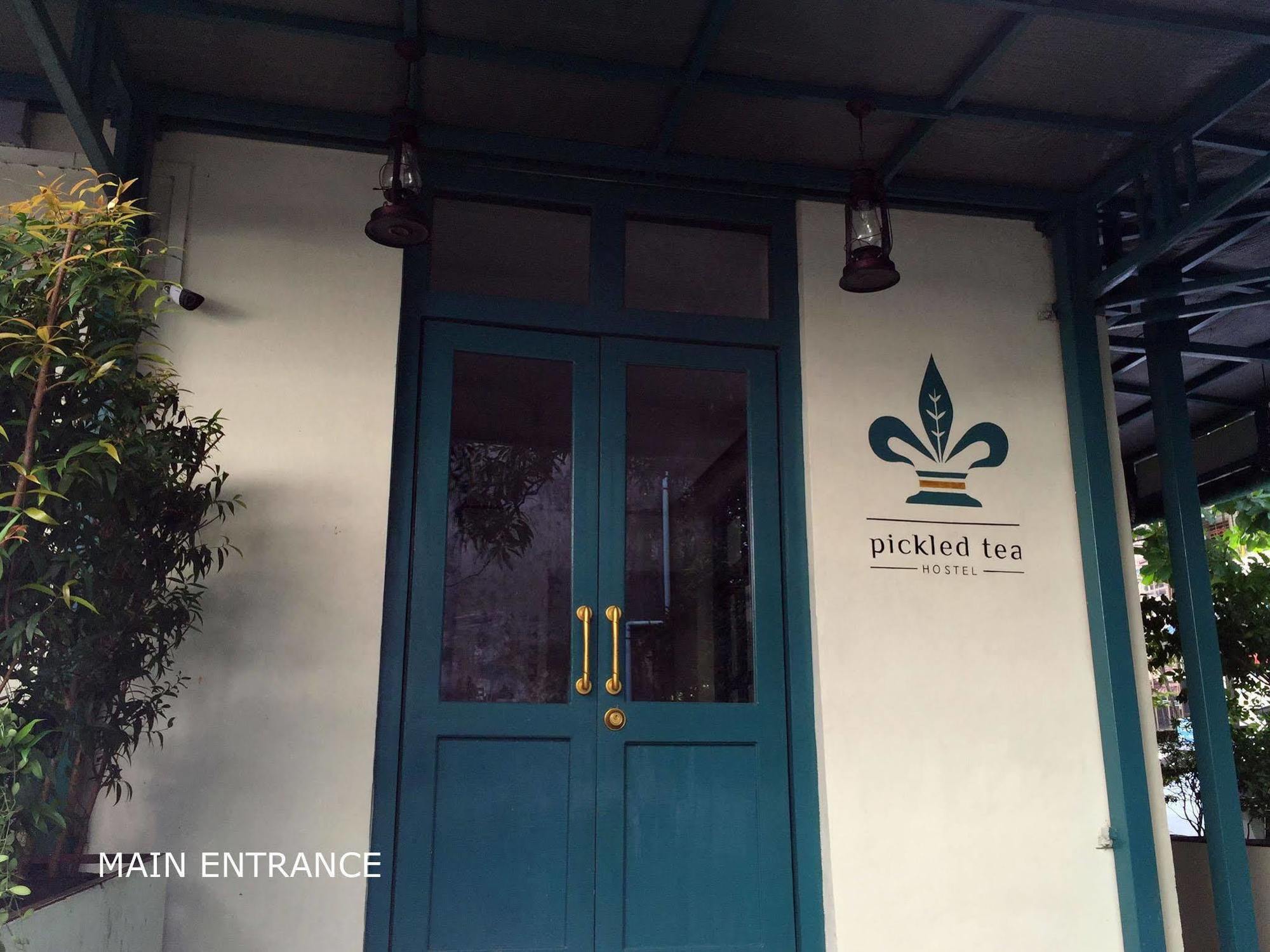 Pickled Tea Hostel Yangon Esterno foto